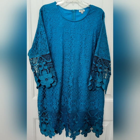 Turquoise Lace Dress - Size 2X - Picture 1 of 2